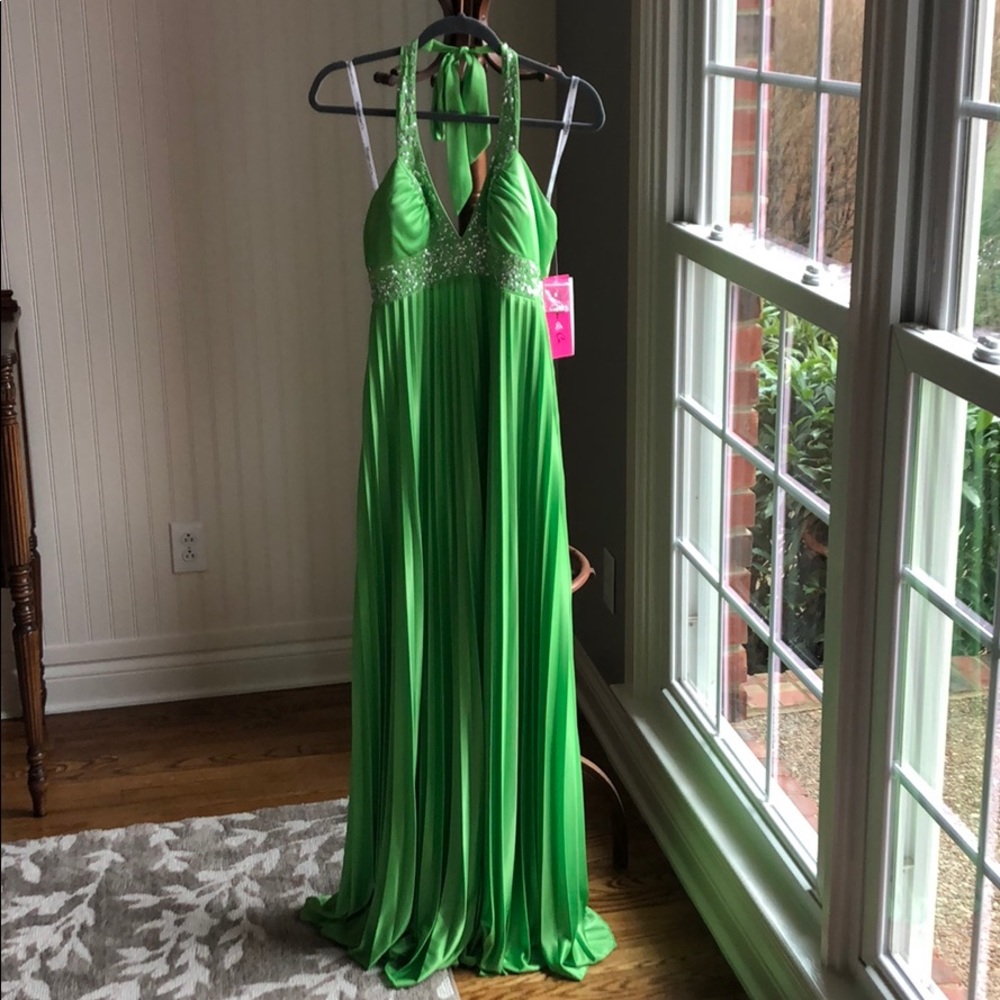 Formal/ Prom Dress